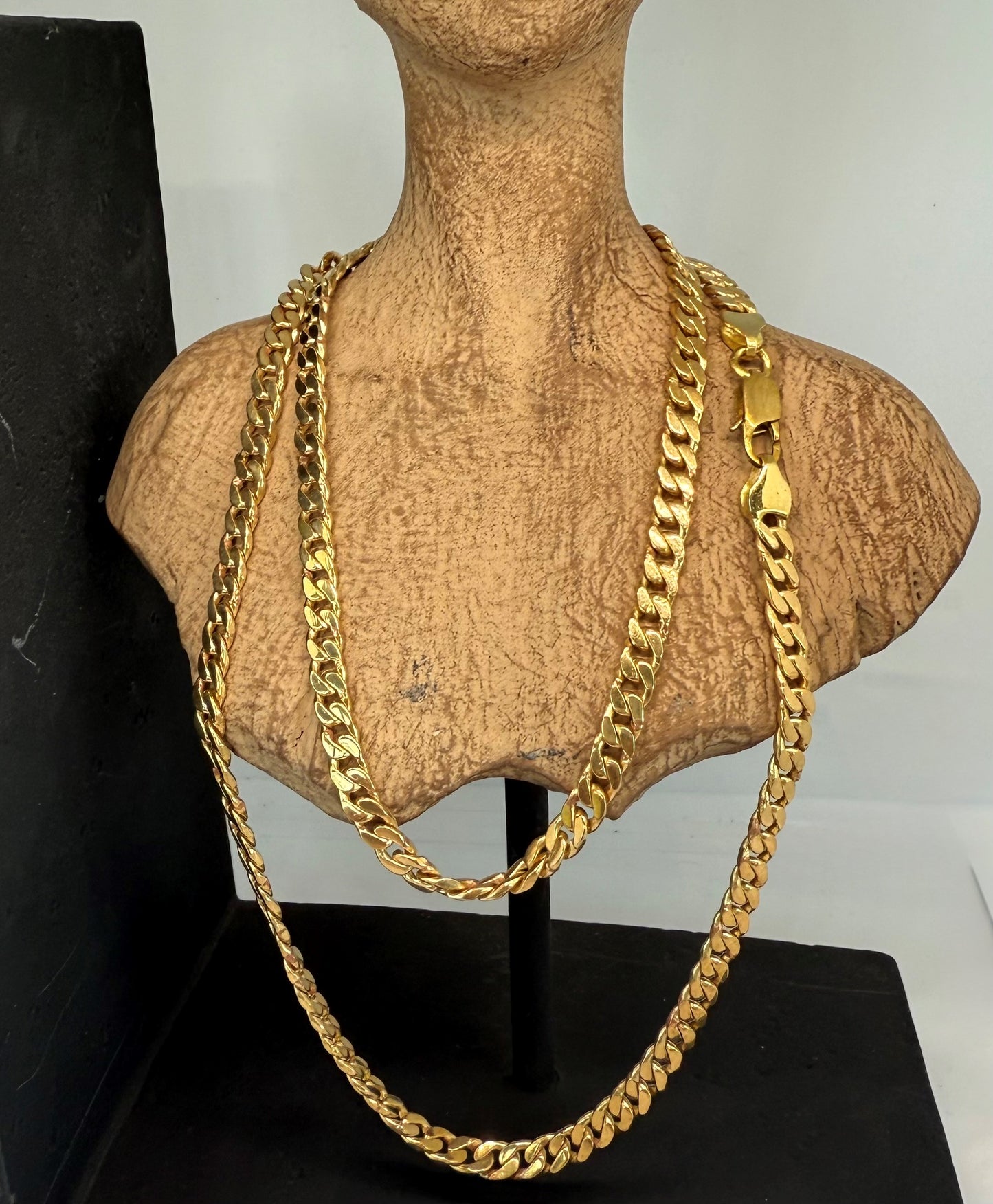 Brass chain single links