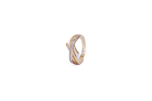 Ladies brass ring with cubic zirconia stones