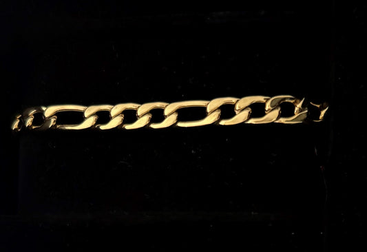 Stainless Gold Bracelet. 1 and 3 links. Medium