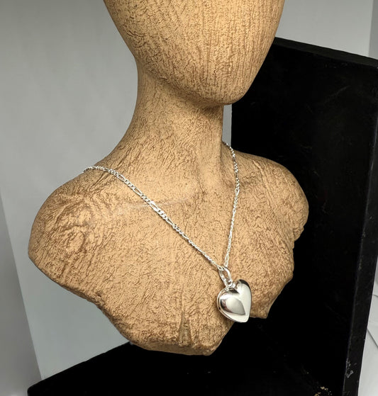 Plain heart shaped sterling silver 925 locket