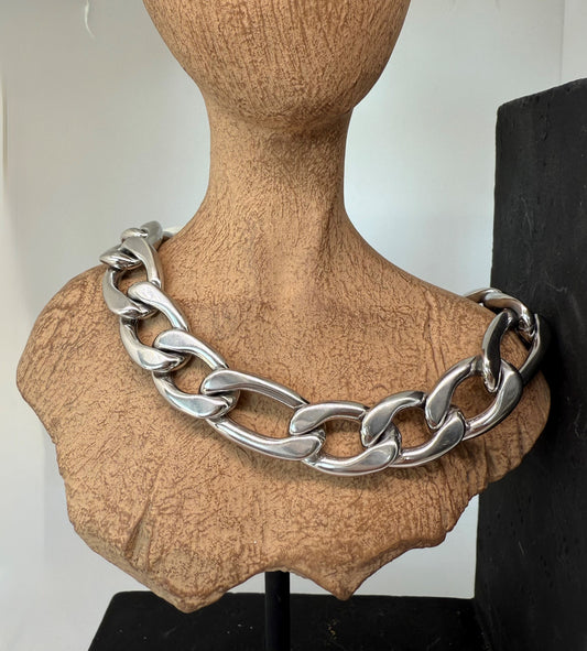 Stainless silver chain. 1 and 3 links. XLarge