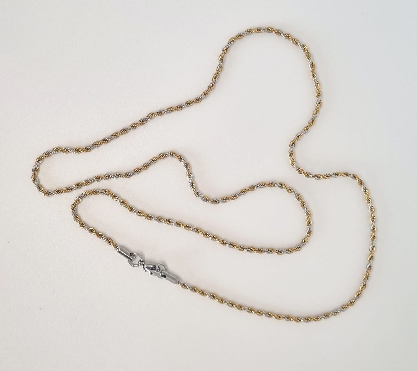 Twisted silver stainless steel chain. Small